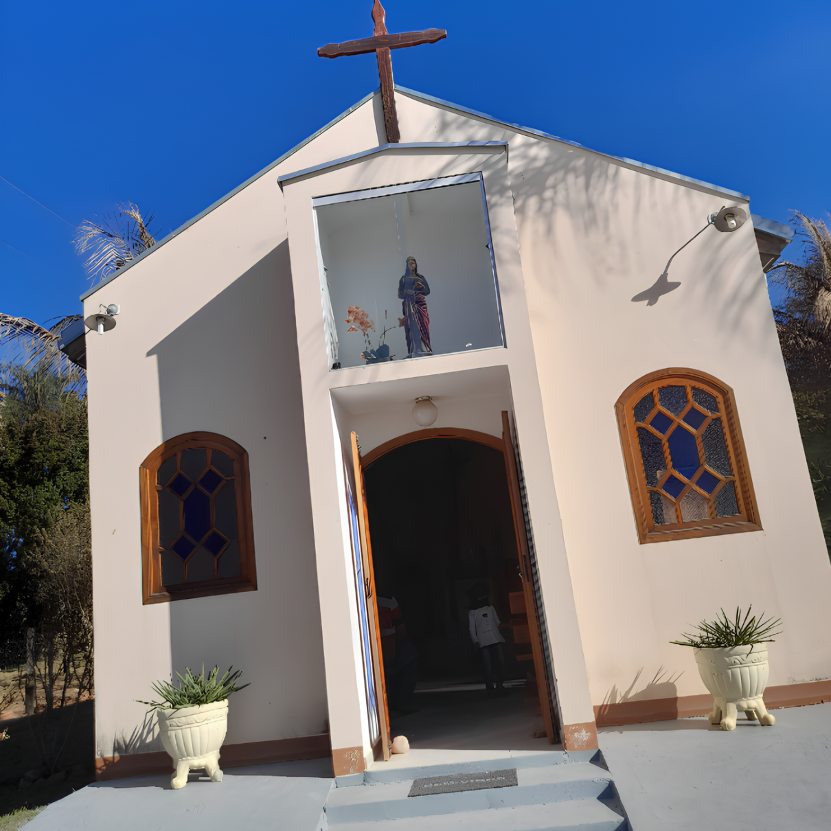 Capela - Mineração Santa Luzia, Endereço: Rua Padre Donizete - Zona Rural, Aberto a Visitação: Não