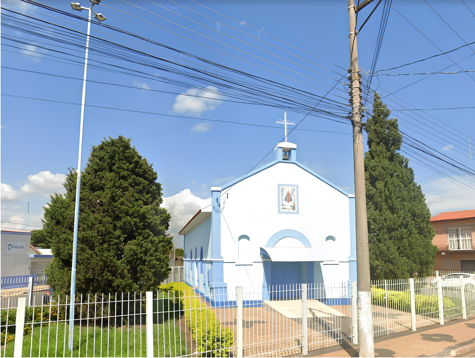 Capela Nossa Senhora Aparecida,  Endereço: Rua Milton José César Rezende, 2-72 - Vila Nova,  Aberto a visitação: Sim (Agendamento)