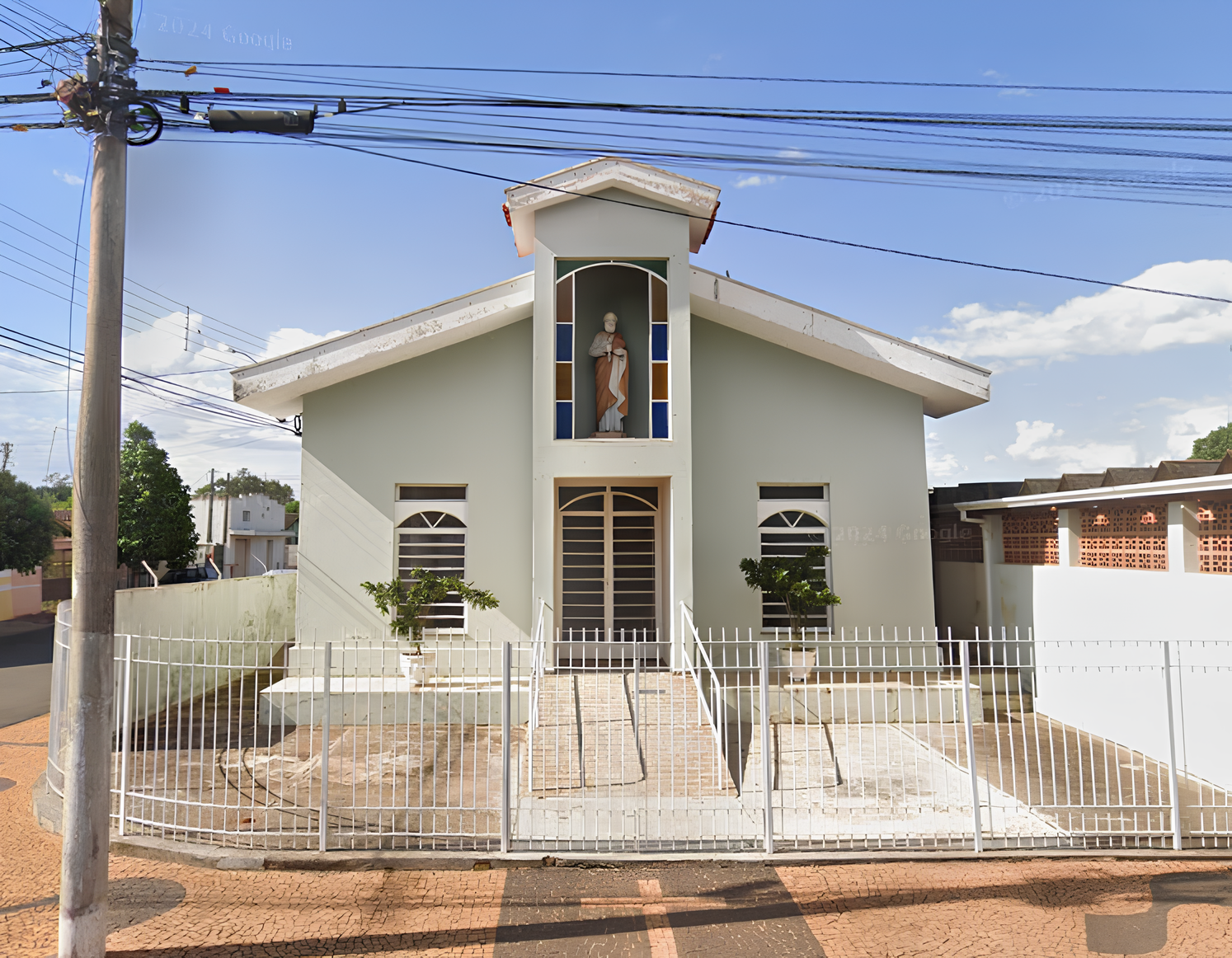 Capela São Pedro,  Endereço: Jardim Primavera - Aguaí/SP,  Aberto a visitação: Sim (agedamento)